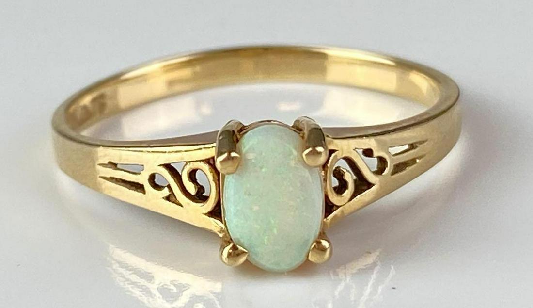 10K Gold Opal Ring (1 of 4)