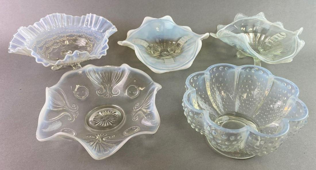 Group of 5 Opalescent  Glass Bowls (1 of 7)