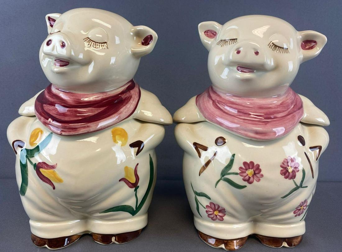 Group of 2 Shawnee Pottery Smiley the Pig cookie jars (1 of 13)
