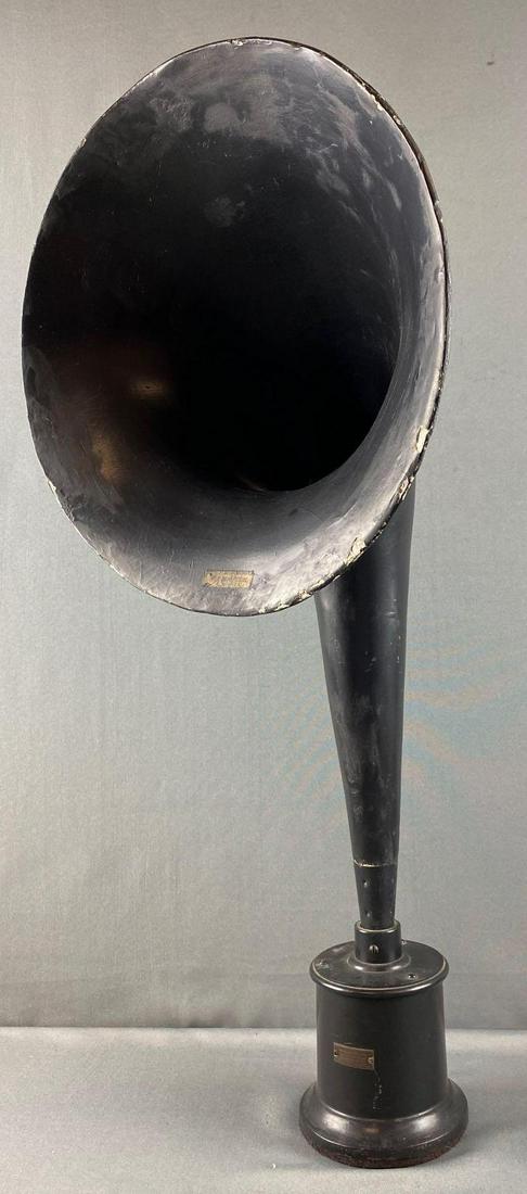 Western Electric Model 10-D Radio and Telephone Horn (1 of 4)