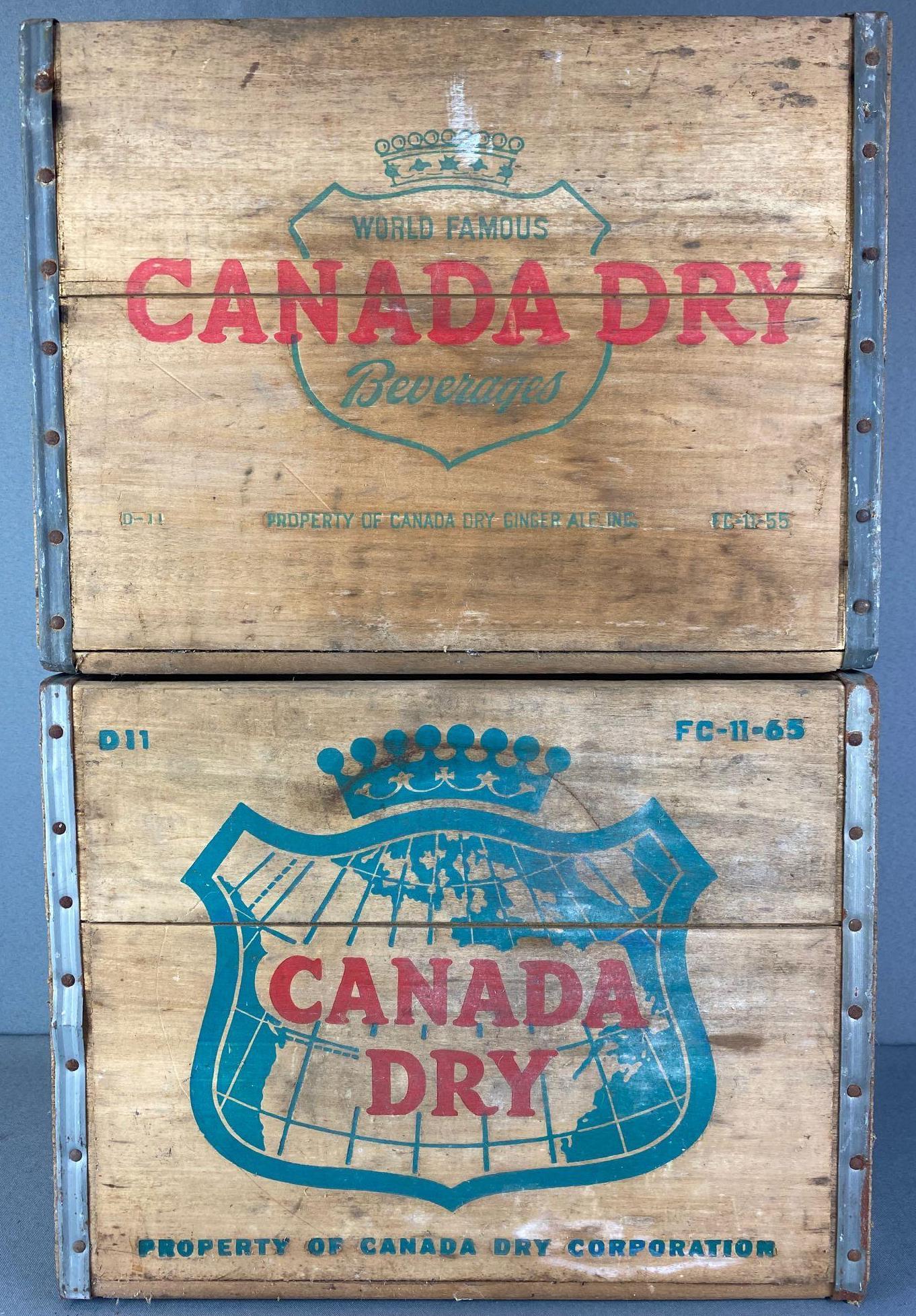 Group of 2 Canada Dry Advertising crates (1 of 6)