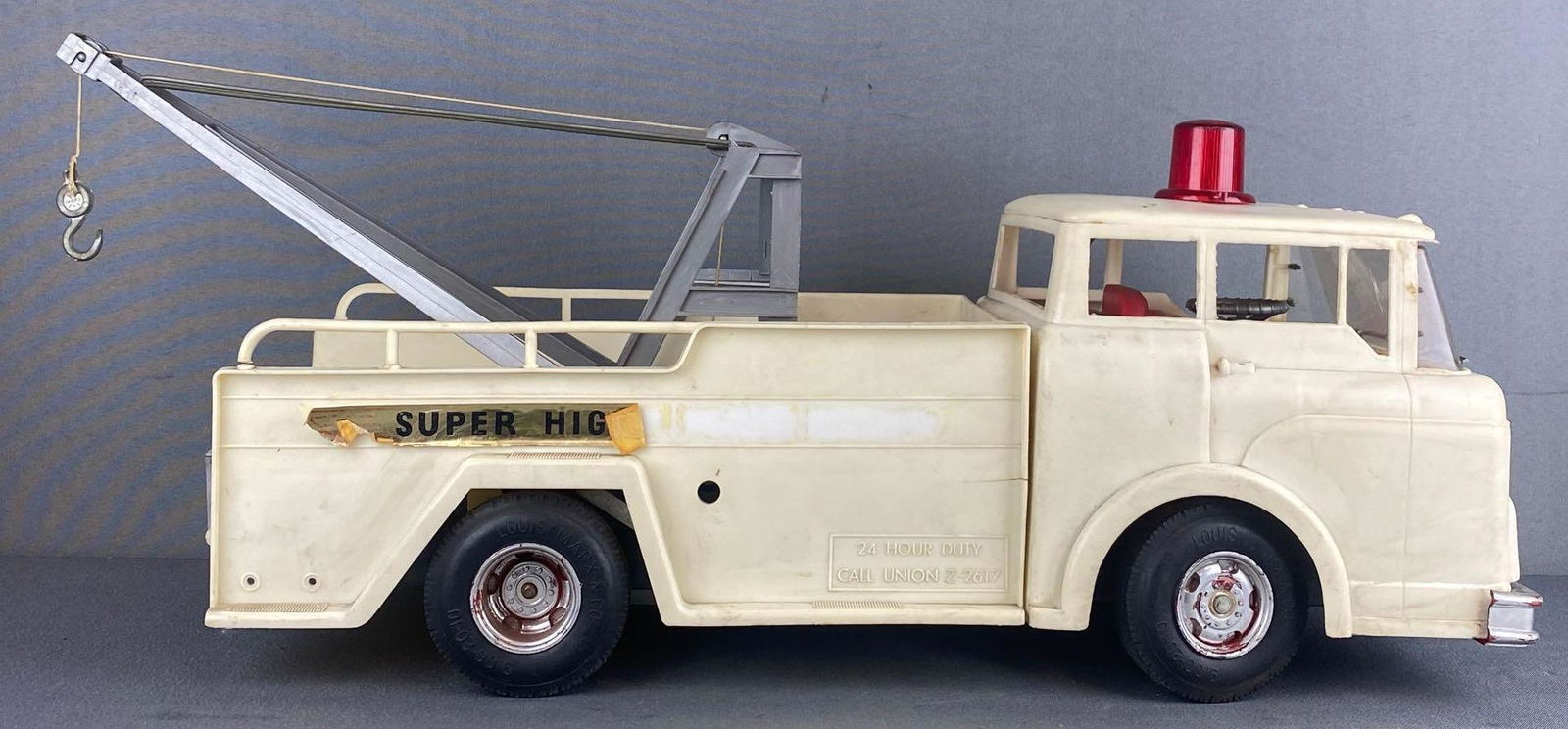 Marx Big Bruiser Super Highway Service Inc. Tow Truck