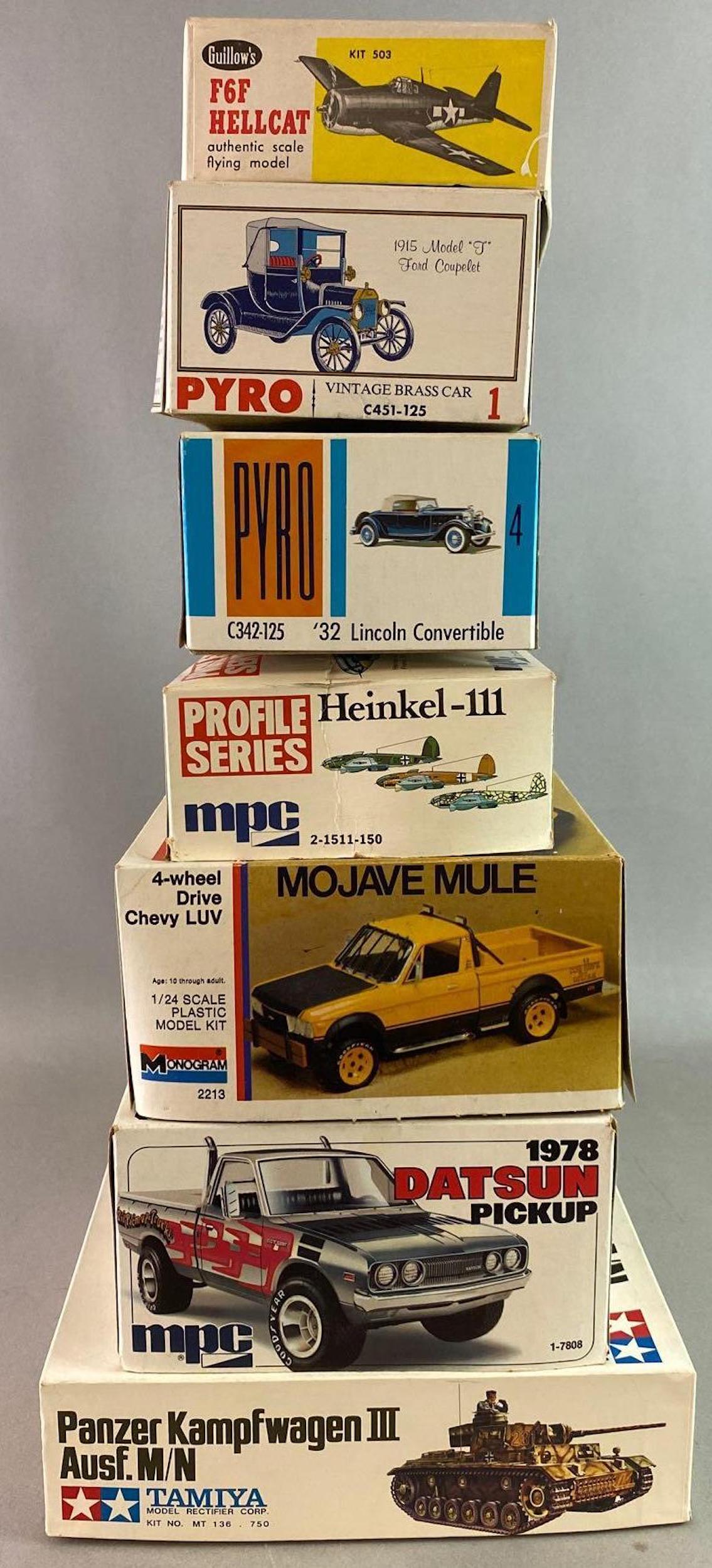 Vintage Model Kits Tamils MPC Monogram Guillows Pyro: Models appear to be missing some pieces.