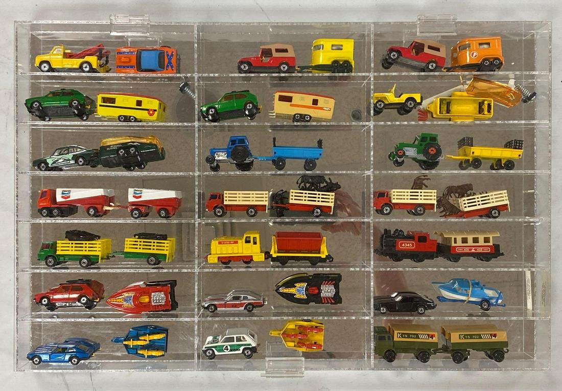 Group of assorted Matchbox die-cast vehicles (1 of 4)