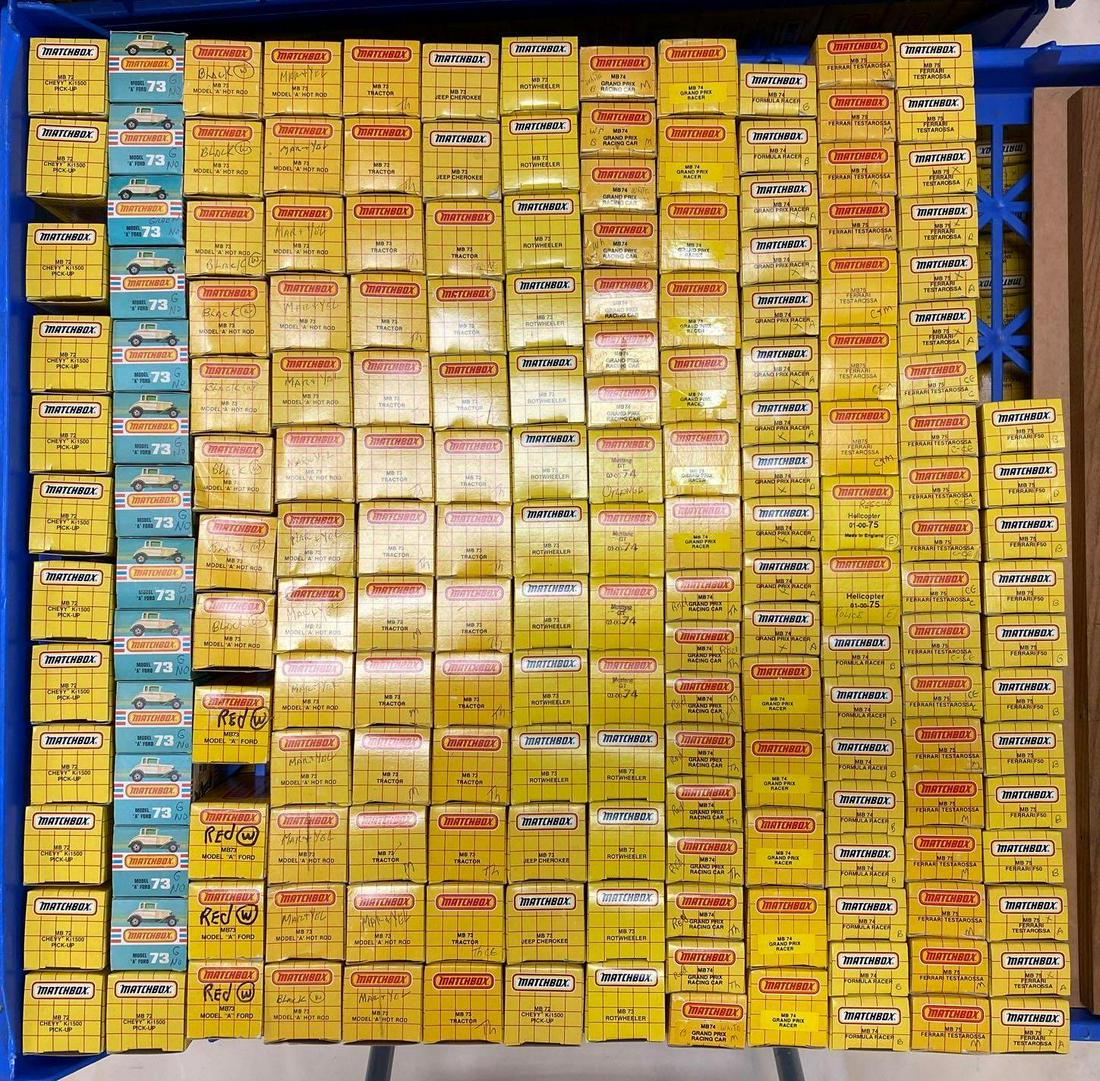 Group of assorted Matchbox die-cast vehicles (1 of 5)