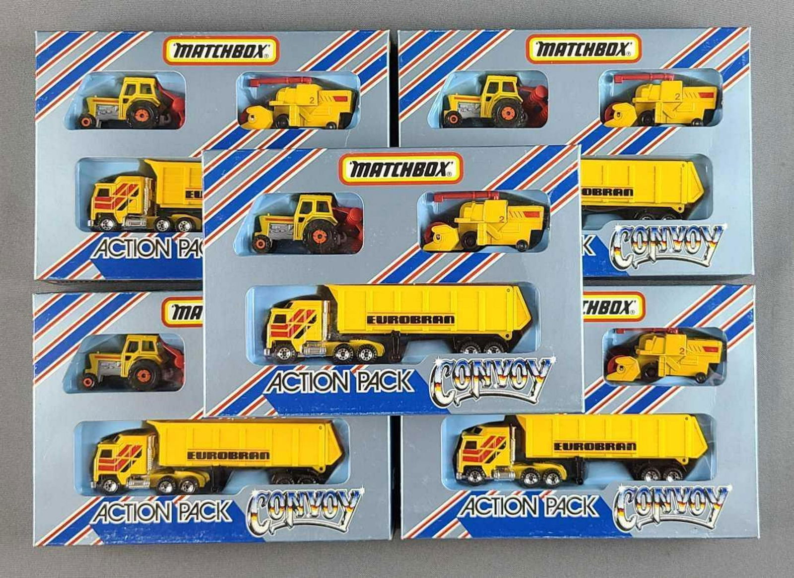 Group of 5 Matchbox Convoy action packs (1 of 3)