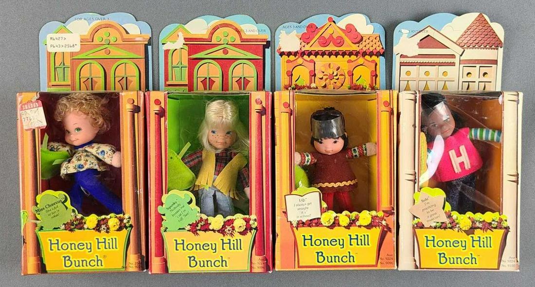 Group of 4 Honey Hill Bunch dolls: New in original boxes. Mattel 1975, 1978. 4 x 9 inches. Miss Cheevus, spunky, IQ, Solo