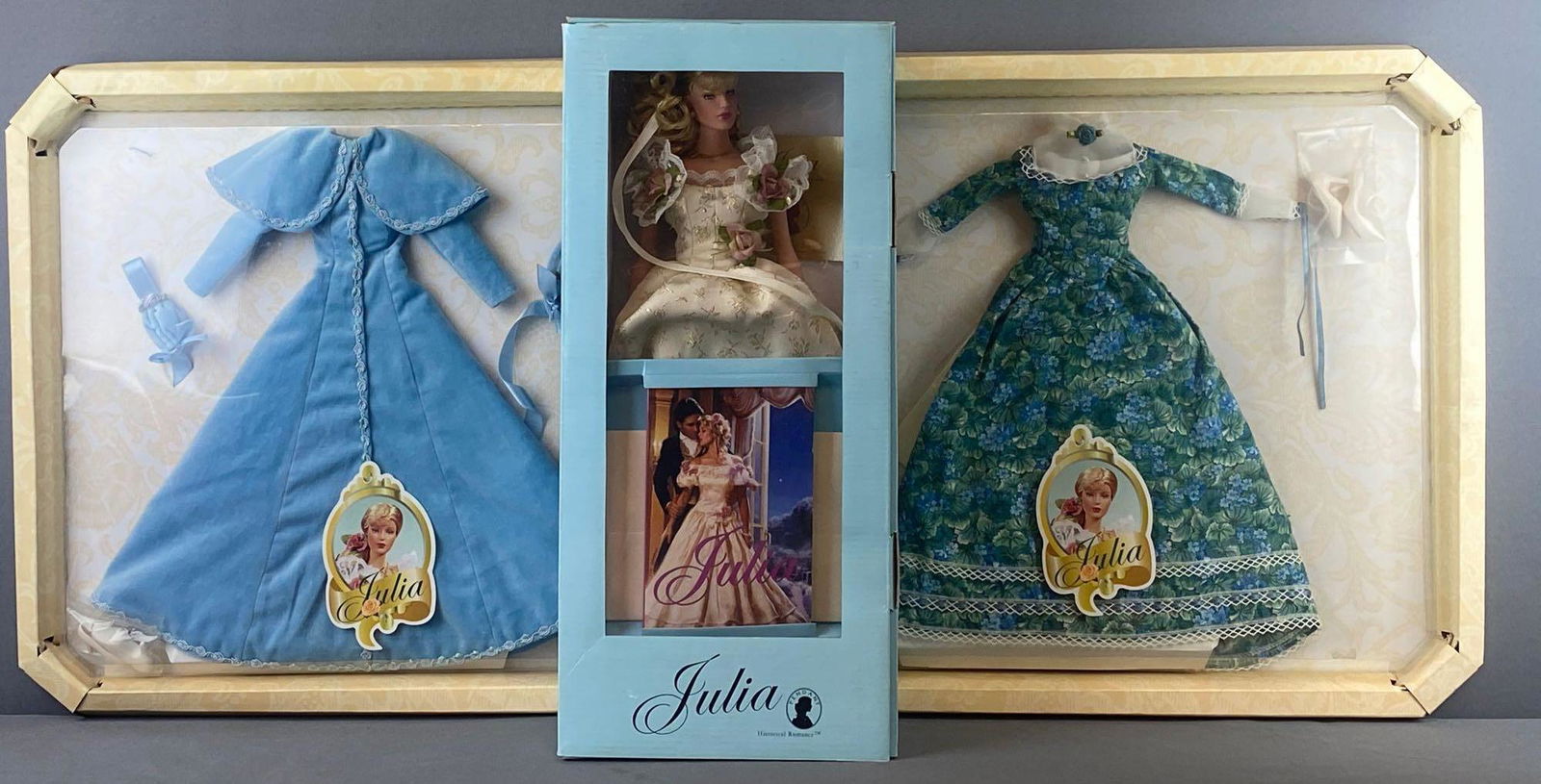 Robert Tonner/Pendant Historical Romance Julia Doll and (1 of 5)