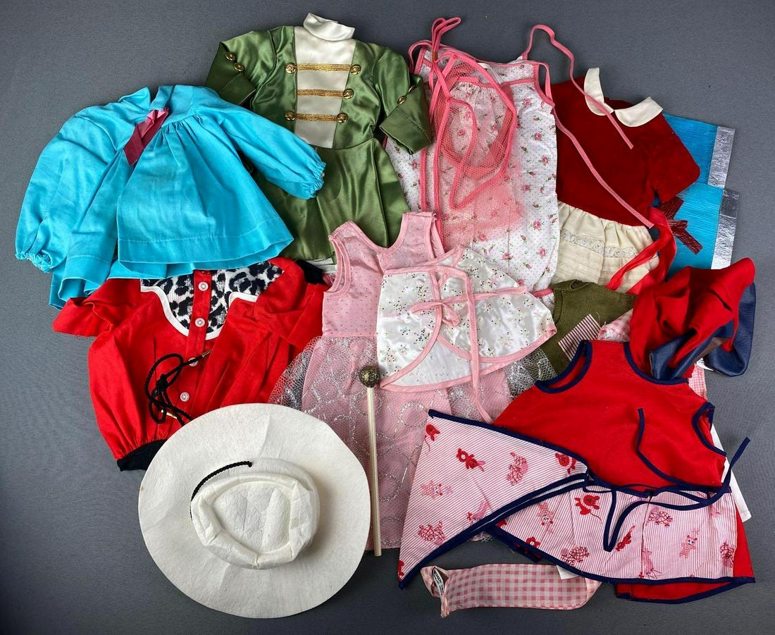 Group of Assorted Doll Accessories (1 of 7)