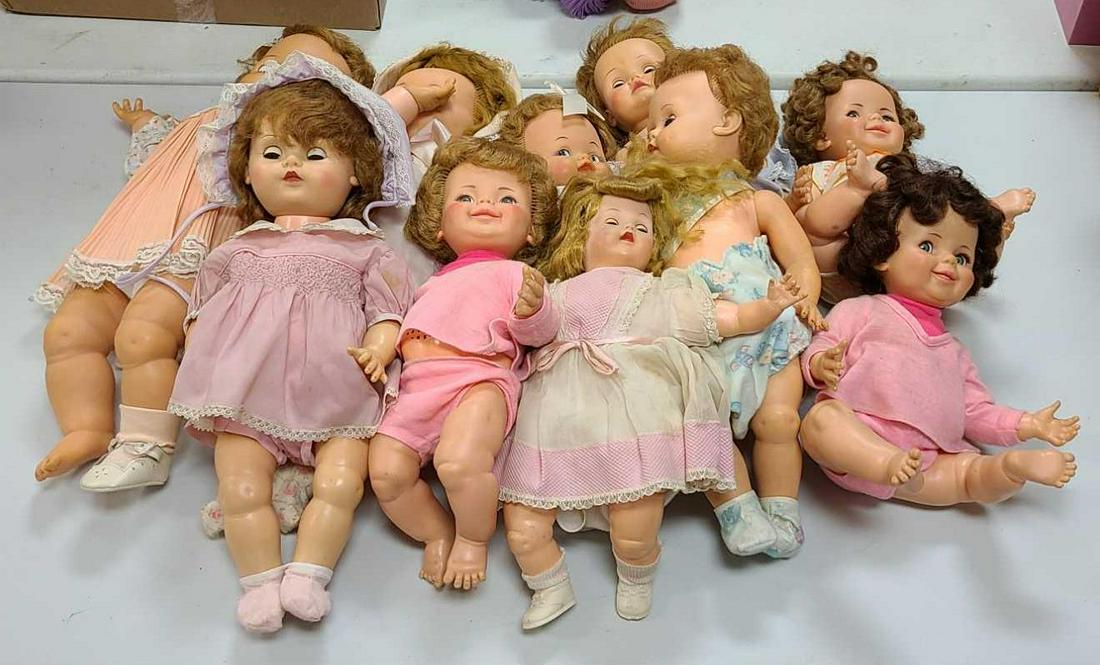Group of assorted dolls: Largest is 22 inches. Most are Ideal.