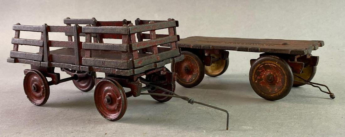 Antique Arcade Cast Iron Whitehead & Kales Co Freight: Measures approximately 6 3/4 x 3 1/2 x 3 inches, with rails.