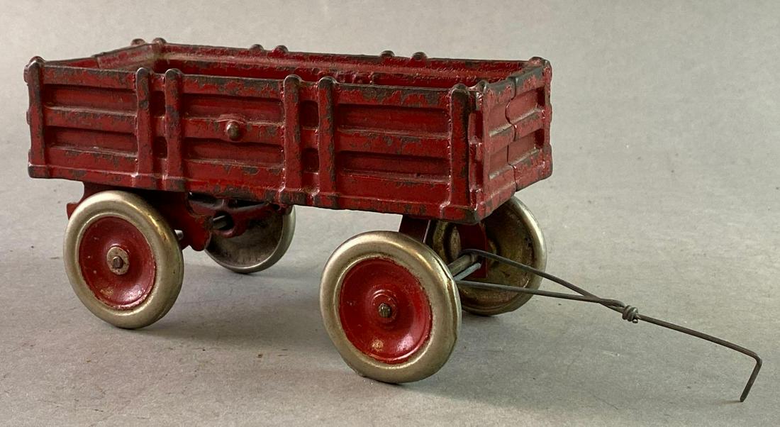 Antique Arcade Cast Iron Wagon (1 of 11)