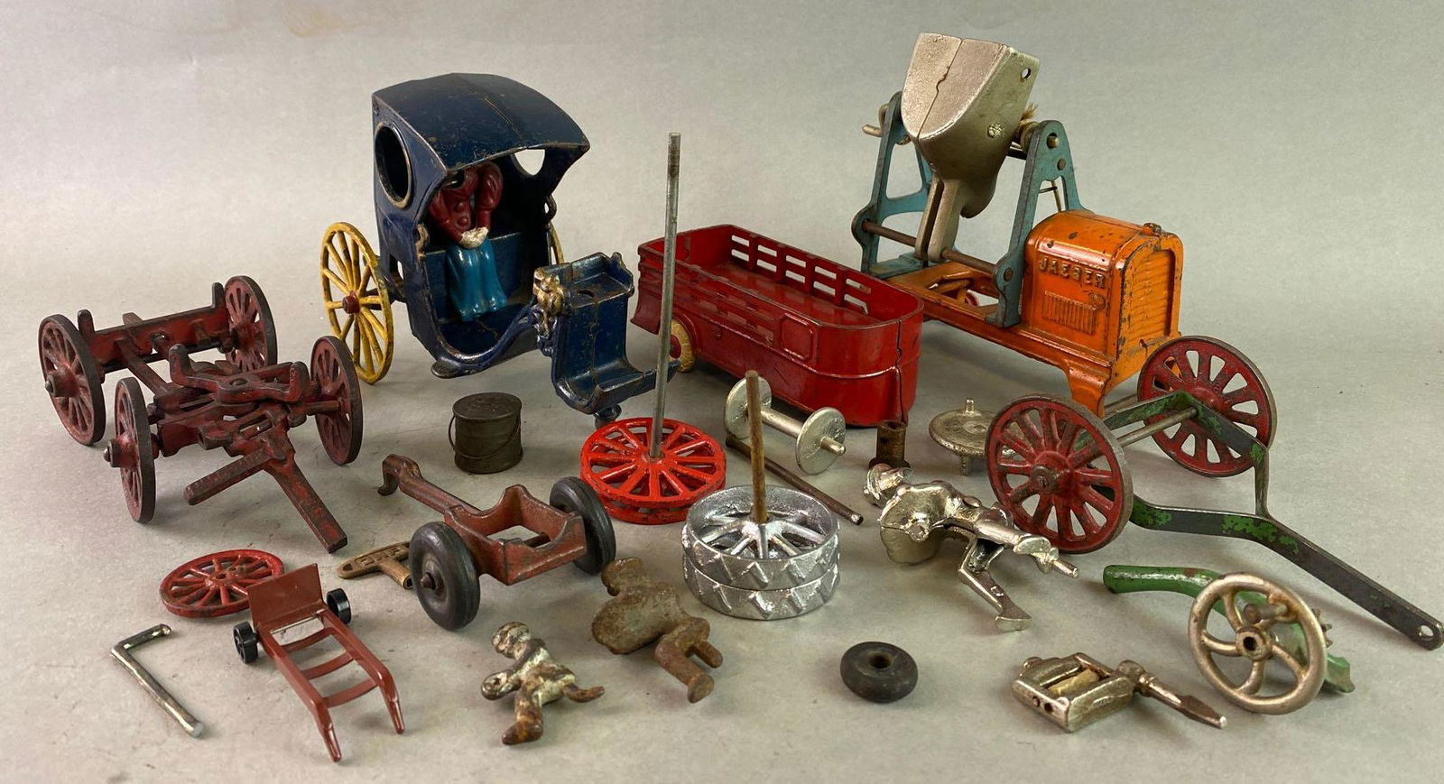 Group of Antique Cast Iron Toys and Parts (1 of 3)