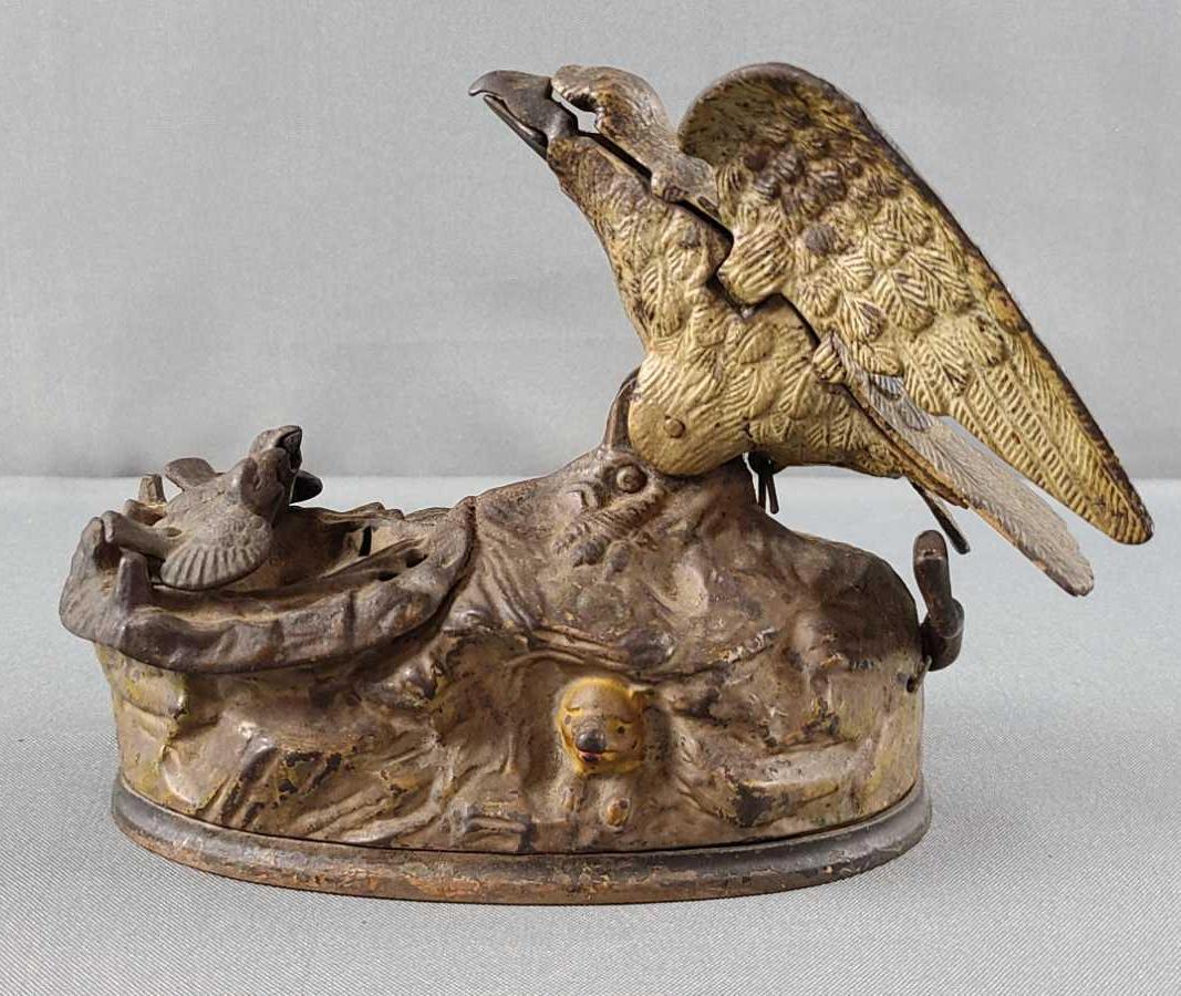 Eagle and eaglets mechanical cast iron bank (1 of 8)