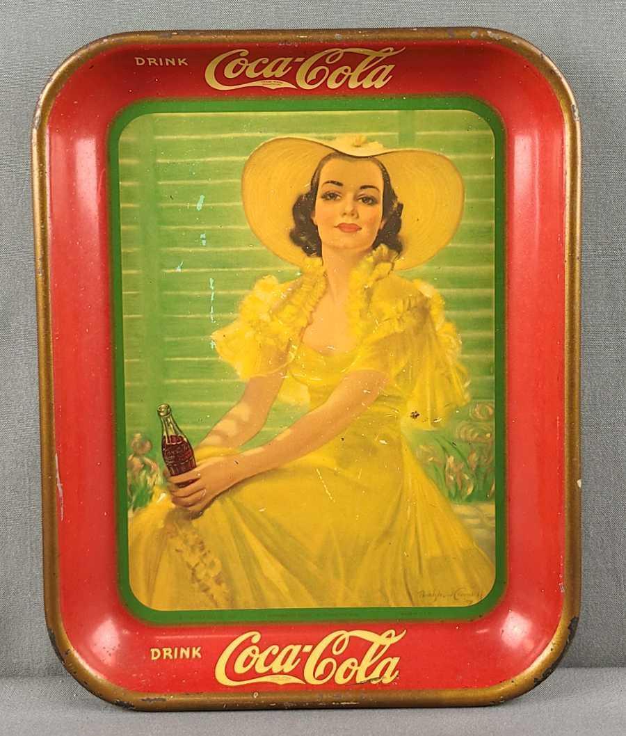 1938 Coca-Cola Advertising Metal Drink tray (1 of 5)