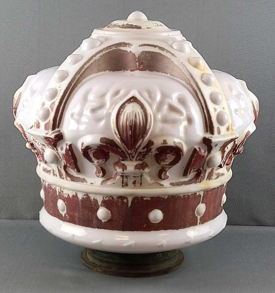 Standard oil crown globe (1 of 5)