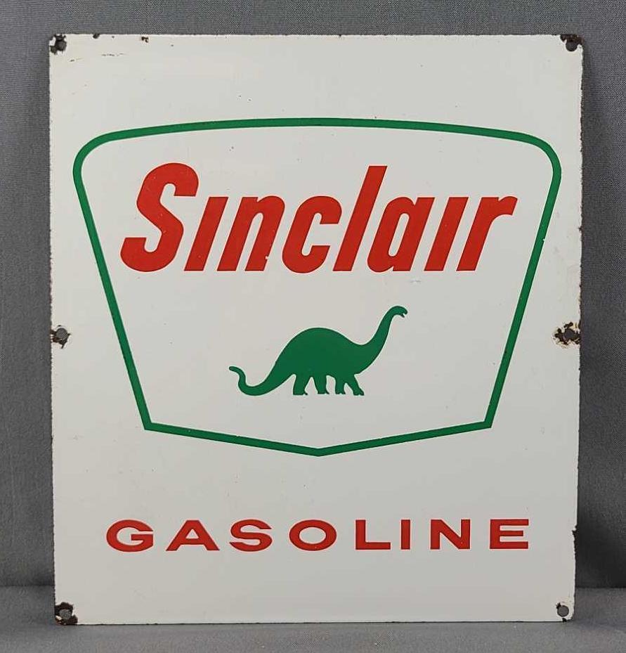 Sinclair Gasoline Advertising Sign (1 of 4)
