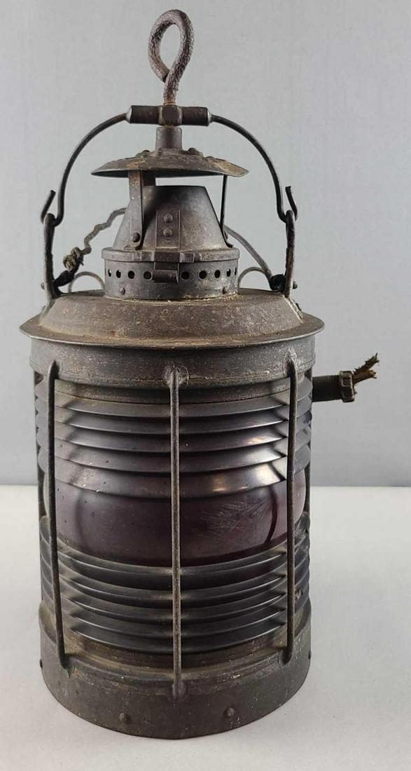 Adlake ship lantern with red lens (1 of 6)