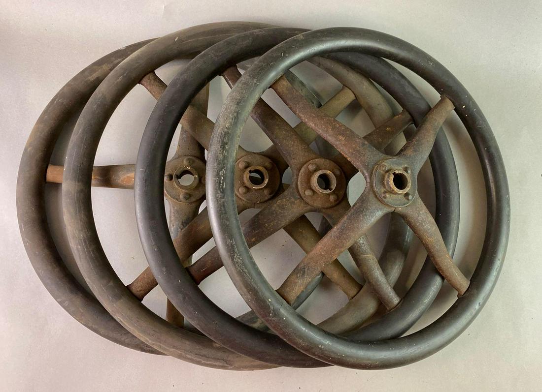 Group of 4 Antique Ford Model T Steering Wheels (1 of 5)