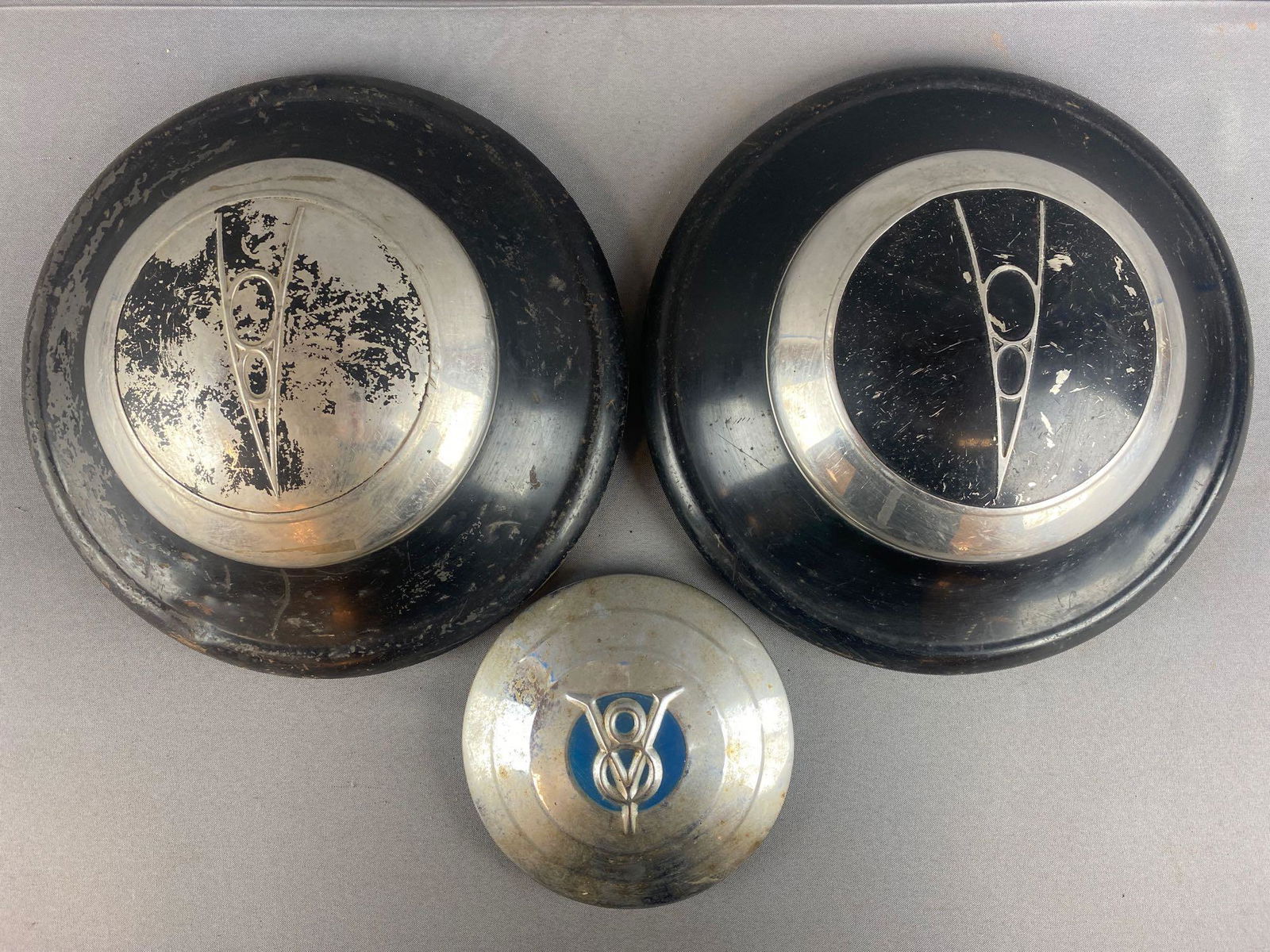 Group of 3 Ford V8 Hubcaps (1 of 5)