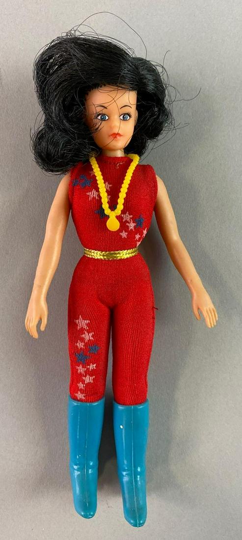 Mego DC Wondergirl Action Figure (1 of 3)