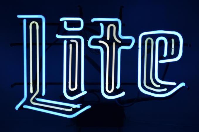 Rare Miller Lite Light Up Advertising Neon Beer Sign (1 of 2)