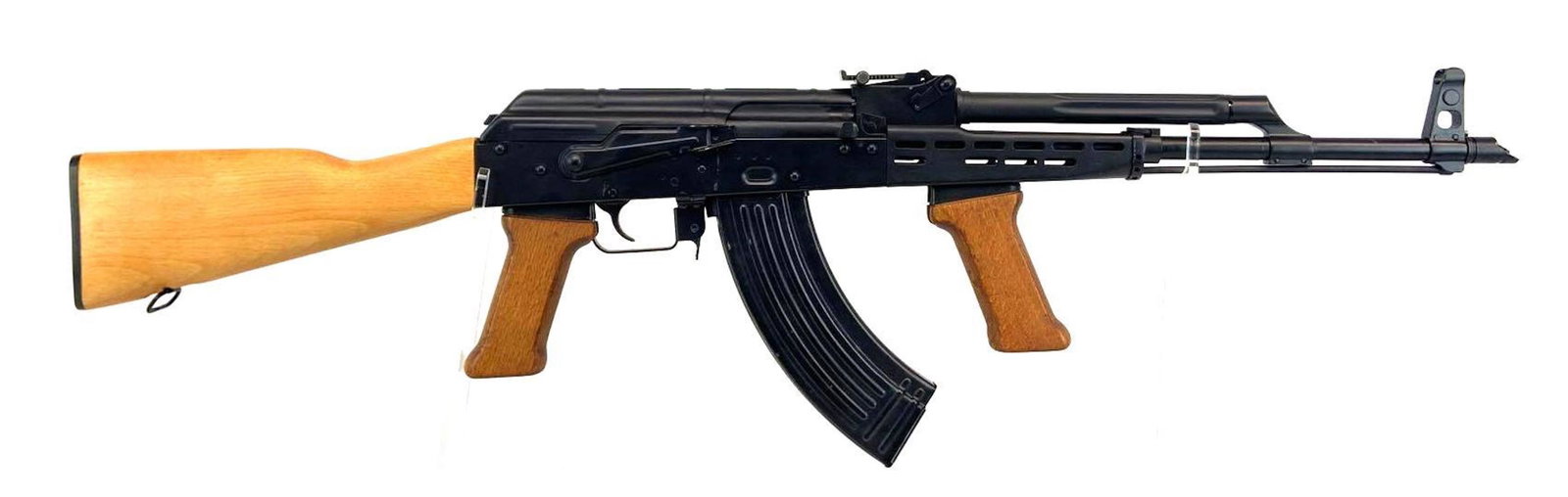 Hungarian AK47 AMD65 7.62x39 Semi Automatic Rifle: Serial number DS 6292. Rebuilt,Like New Condition, USA Compliant, includes magazine
