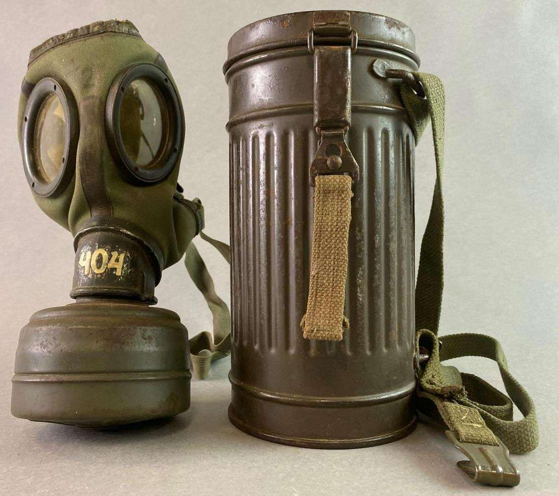 WW2 German Short case Gasmask and Canister: Canister is dated 1940. There are replacement lenses in the lid.