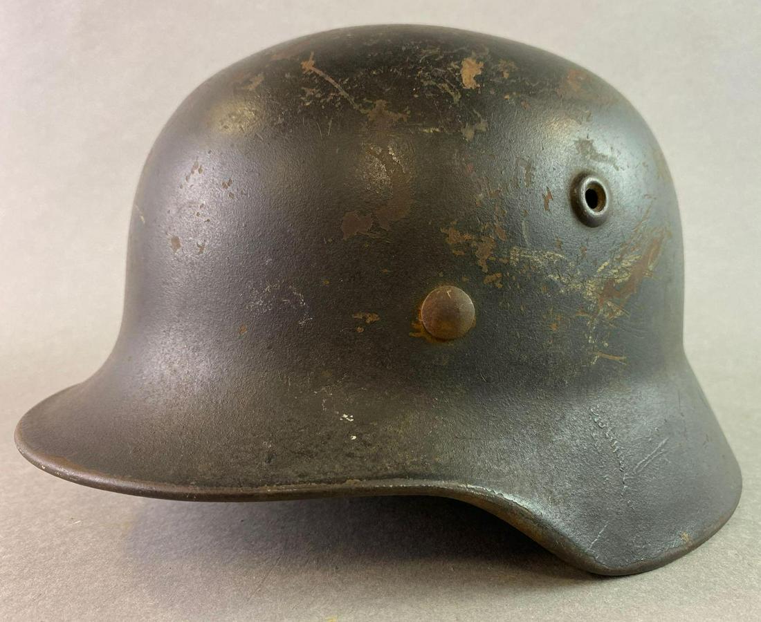 WW2 German M40 Luftwaffe Helmet: Single Decal. Manufactured by Quist Factory. Size 62