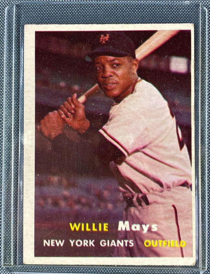 1957 Topps Willie Mays #10 (1 of 2)