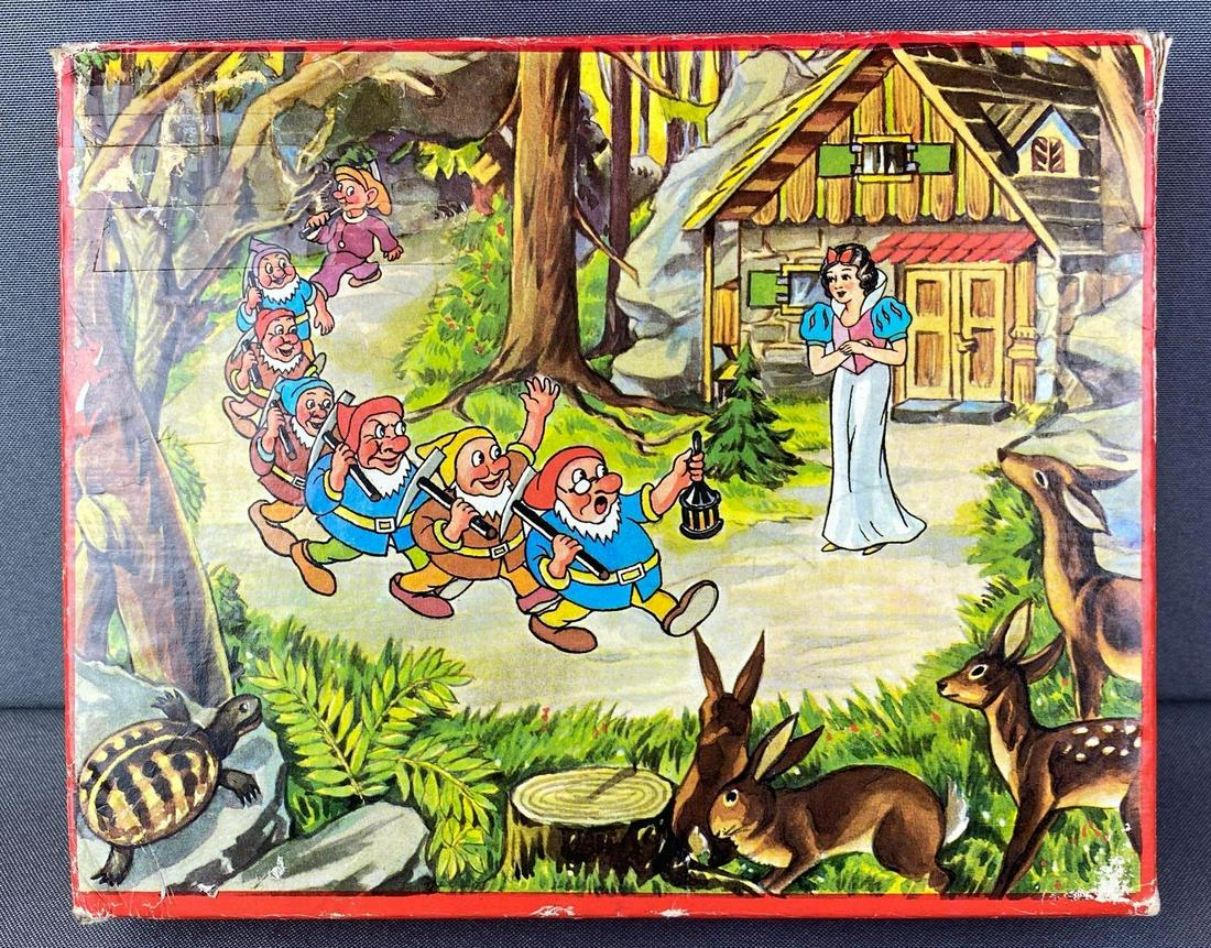 Disneys Snow White & The Seven Dwarfs Block Puzzle (1 of 5)