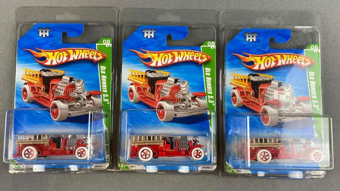 Group of 3 Hot Wheels Die Cast Vehicles (1 of 3)