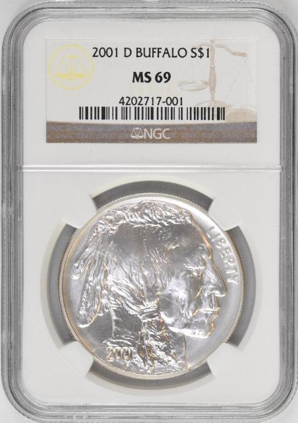 2001 D American Buffalo Commemorative Silver Dollar (1 of 2)