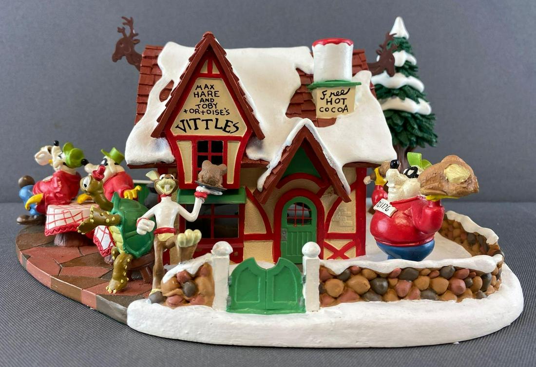 Danbury Mint Disney Winter Wonderland lighted sculpture (1 of 9)