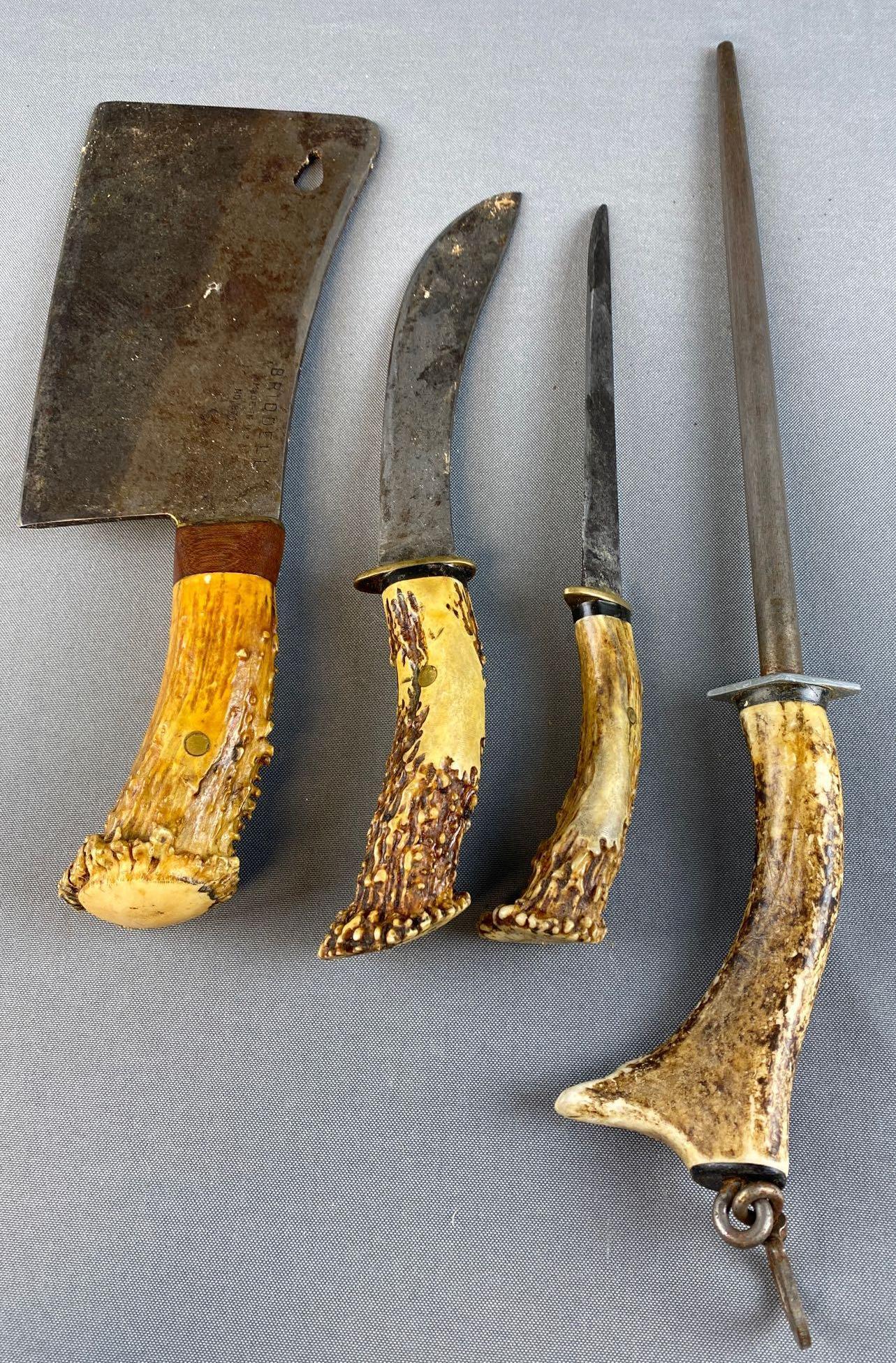 Group of 4 Stag Handle Knives and Sharpener (1 of 9)