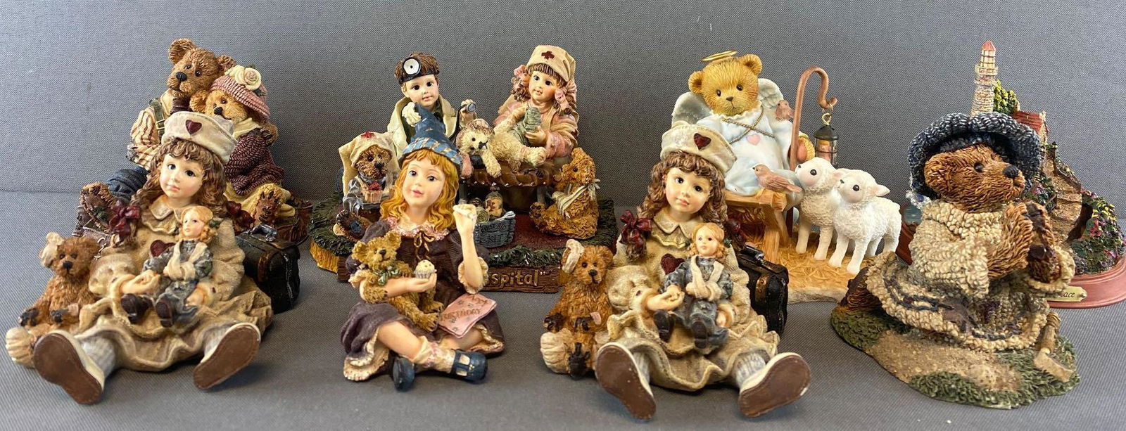 Group of 12 assorted figurines (1 of 4)