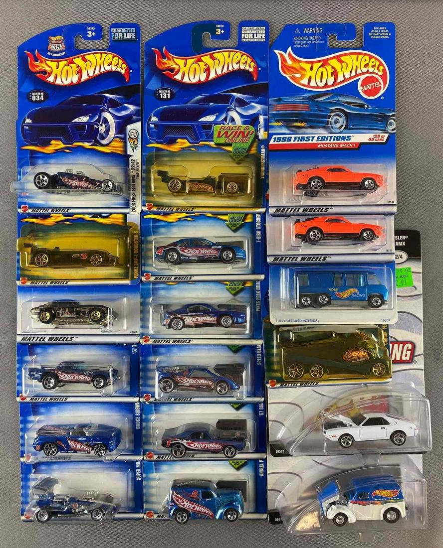 Group of 18 Hot Wheels die-cast vehicles (1 of 4)