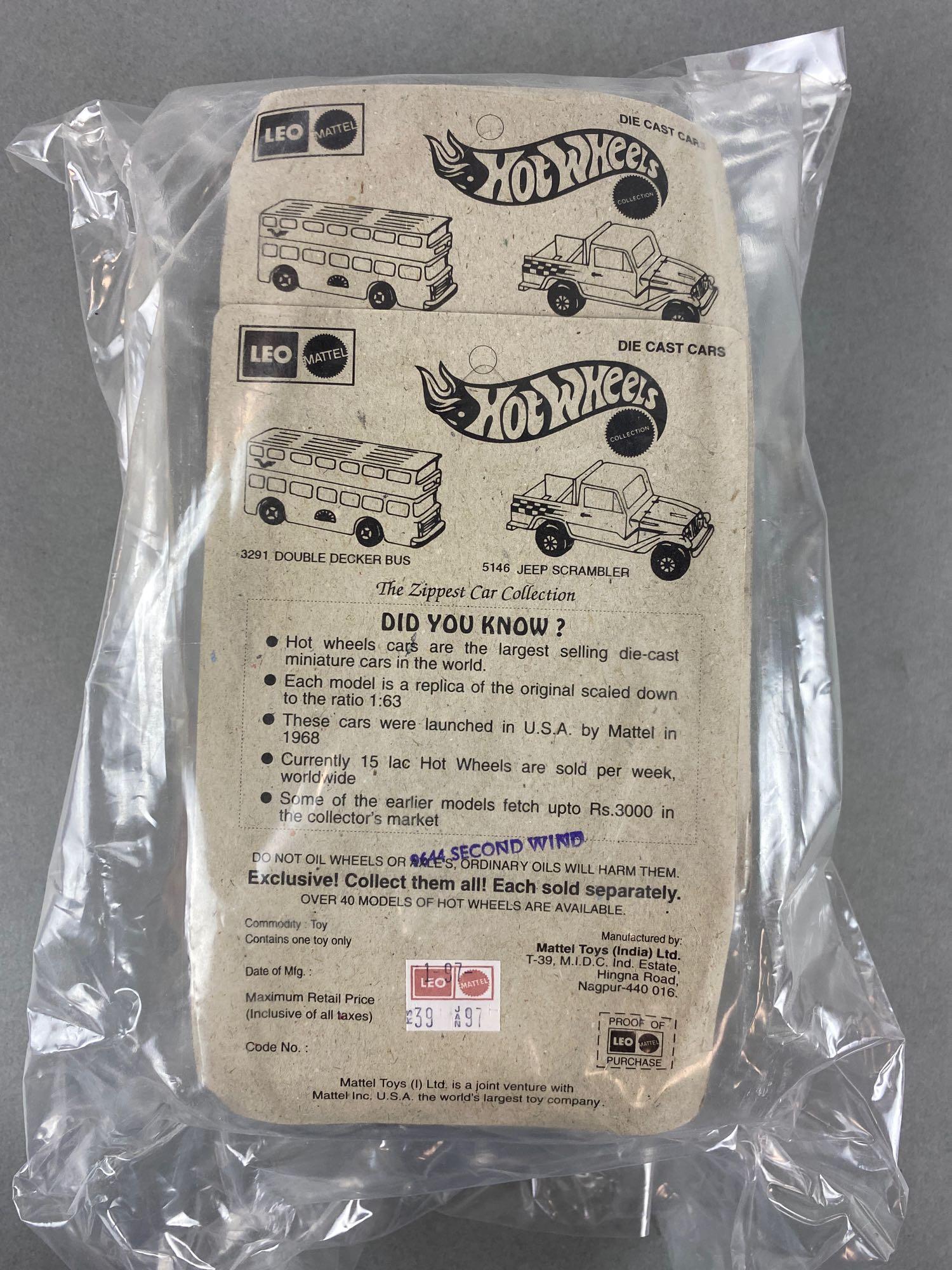 Plastic Shipping Sleeve of Leo Mattel Hot Wheels No.: (8) die-cast vehicles, new in original packaging