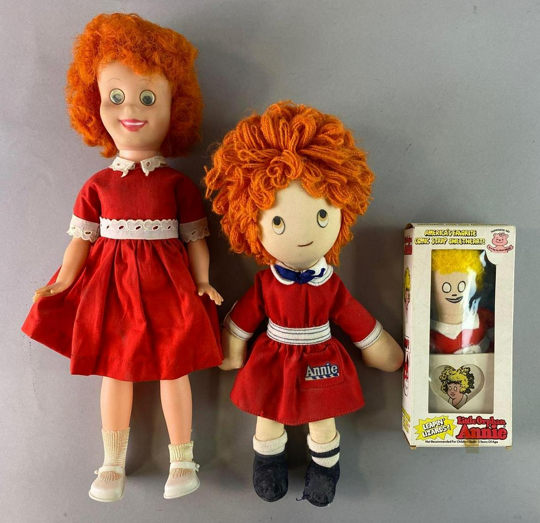 Group of 3 Lott Orphan Annie Dolls. (1 of 8)