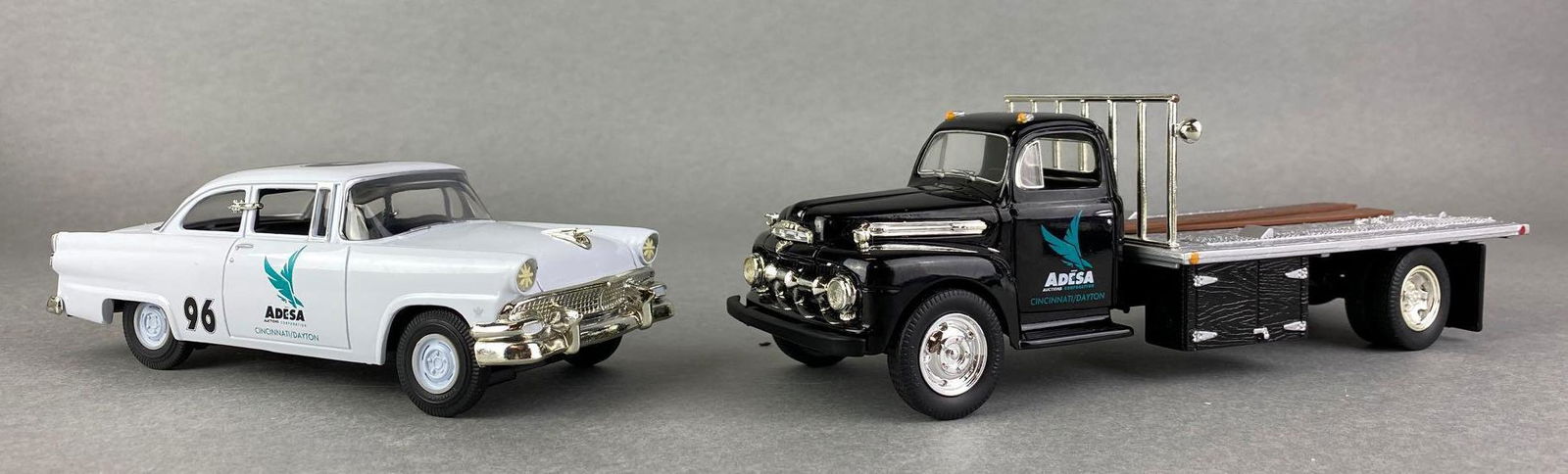 Ford 1956 Stock Car and 1951 F-6 Flatbed (1 of 11)