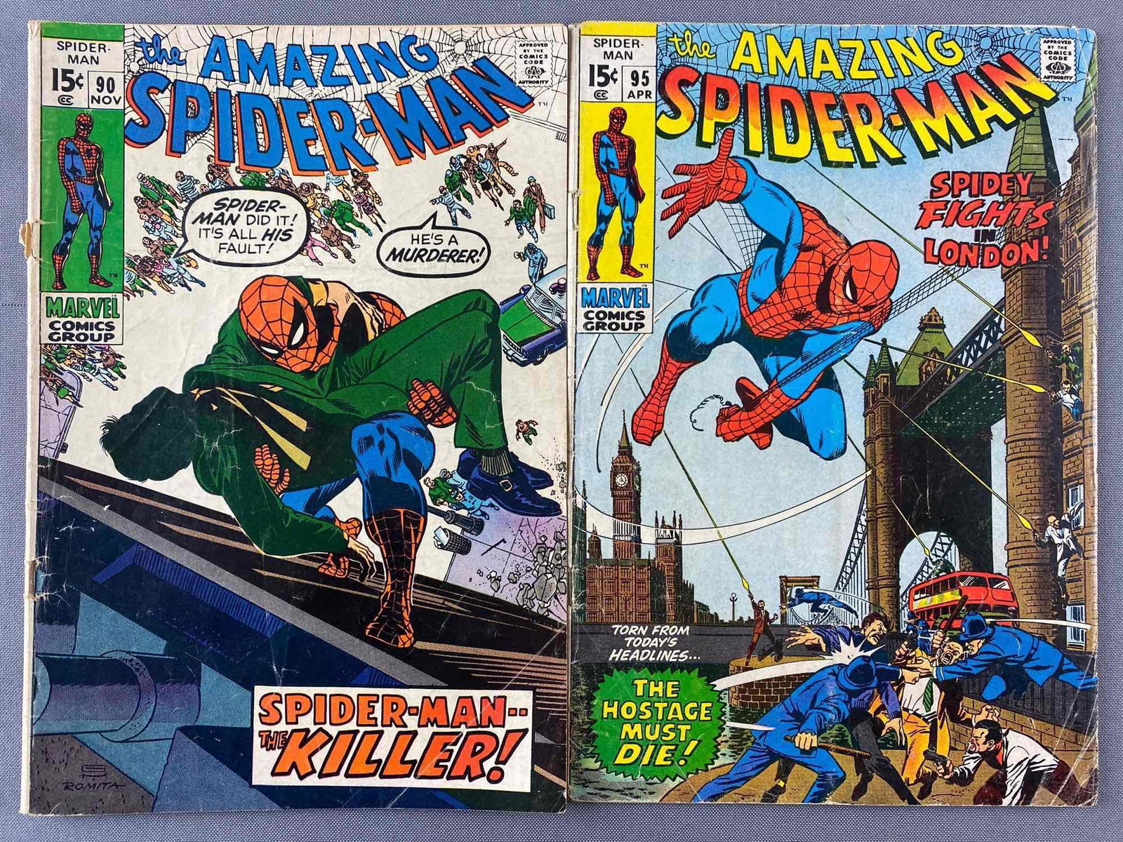 Group of 2 Marvel Comics The Amazing Spider-Man Comic (1 of 19)