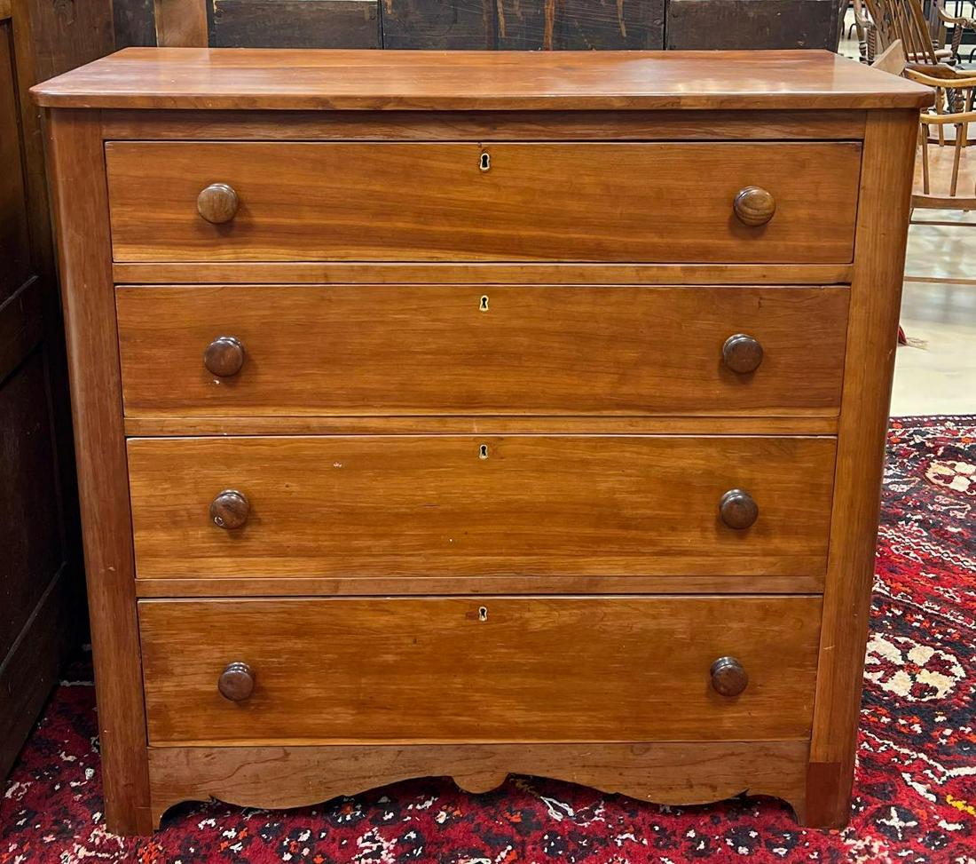Antique Pine 4 Drawer Dresser (1 of 4)