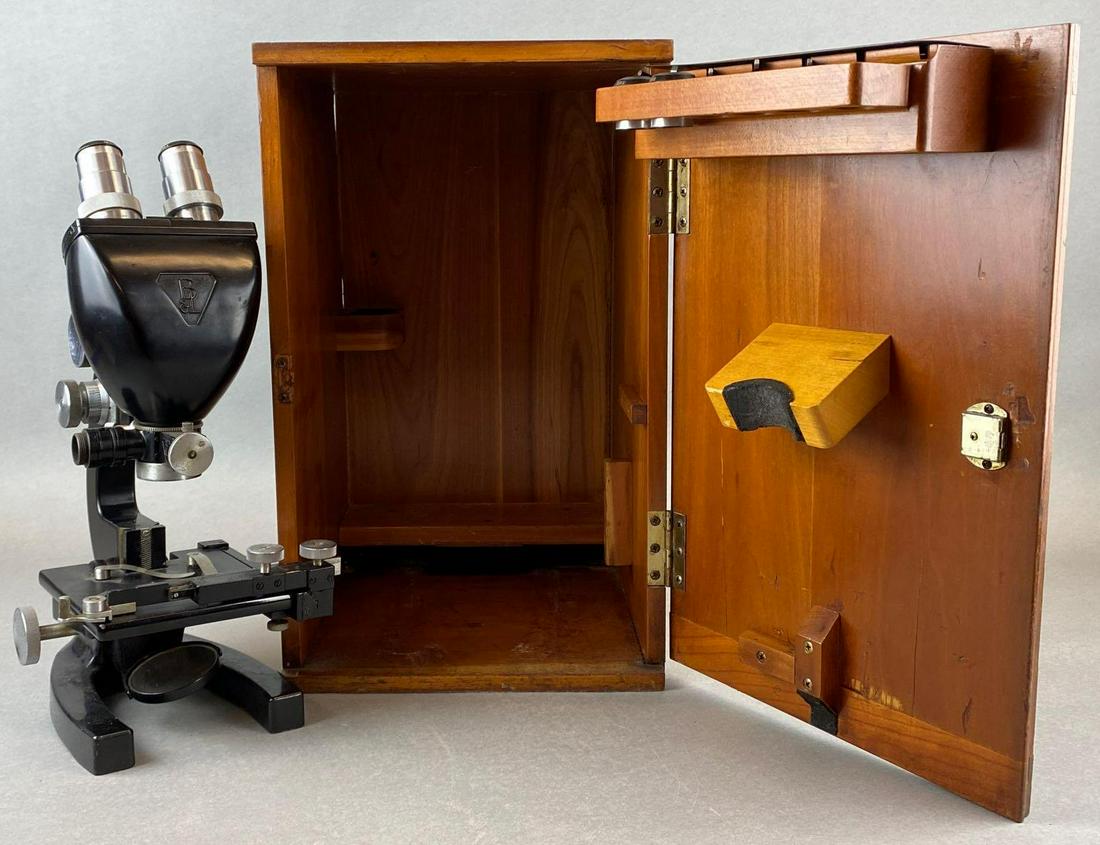 Bauch & Lomb Microscope (1 of 7)