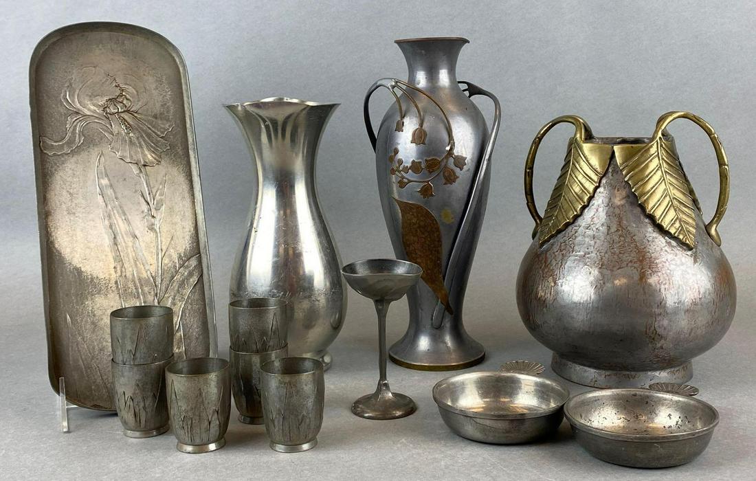 Group of 13 Assorted Silver Plate Dishes (1 of 4)