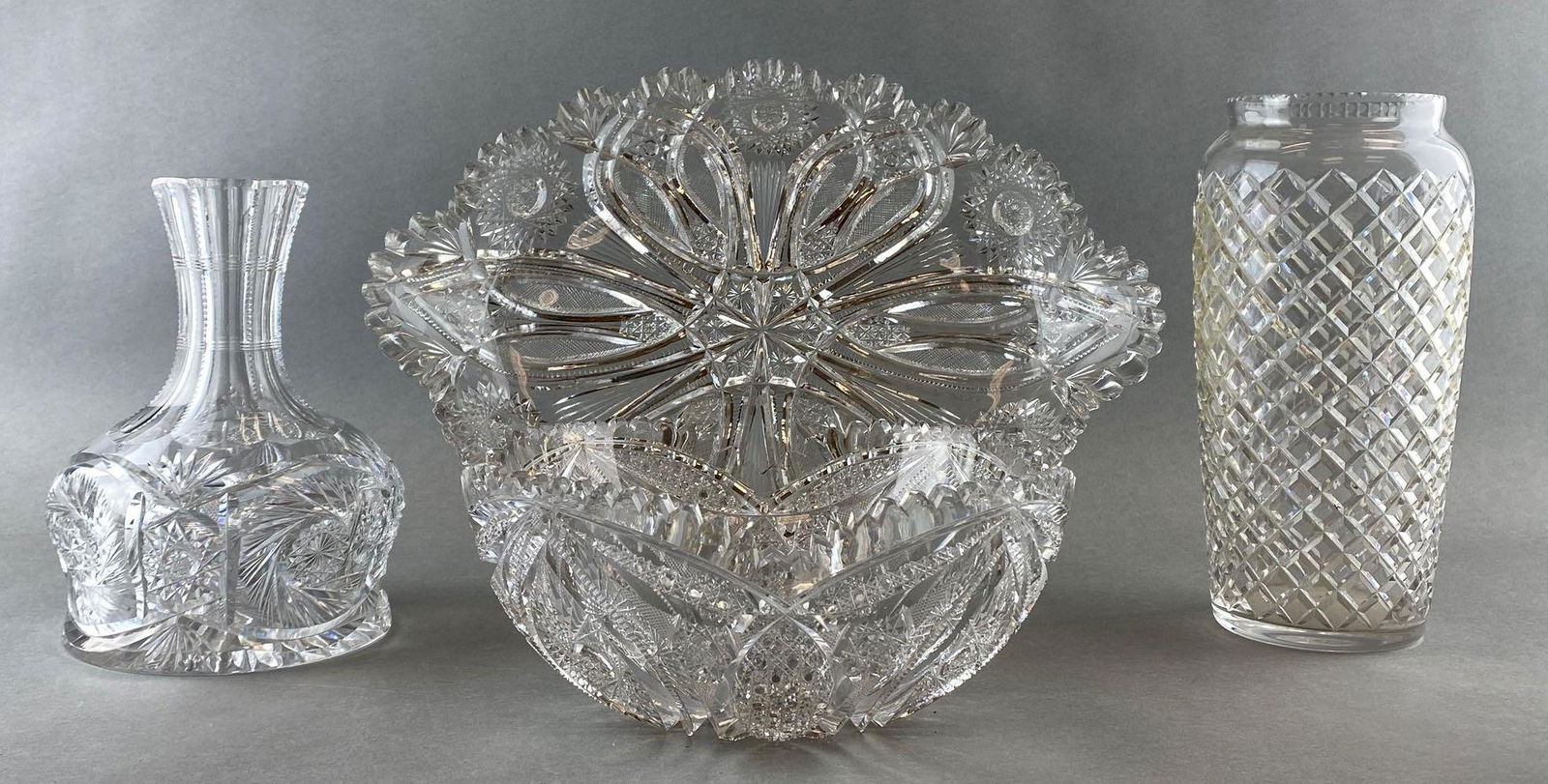 Group of 4 Assorted Cut Glass Dishes (1 of 6)