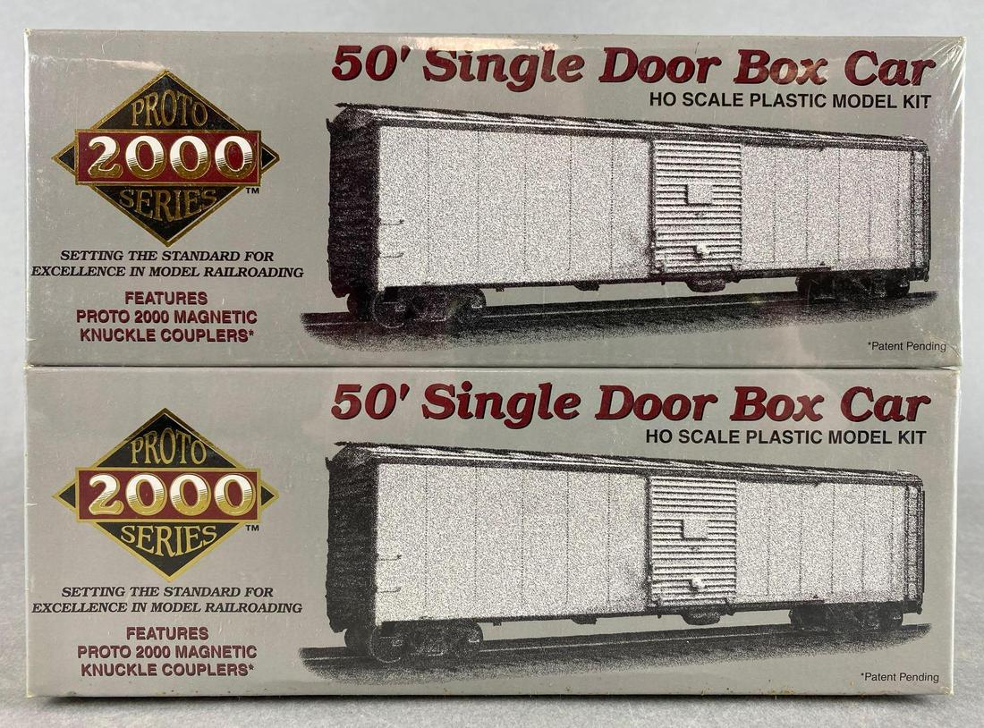 Group of 4 Proto Series 2000 HO Gauge Model Train Car (1 of 3)