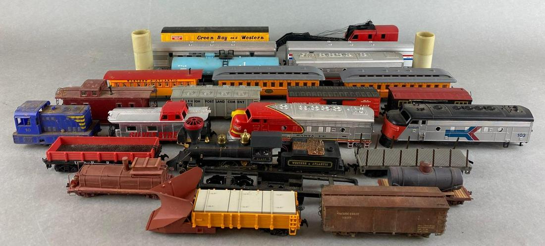 Group of assorted HO Gauge Train Cars, parts, and more (1 of 4)