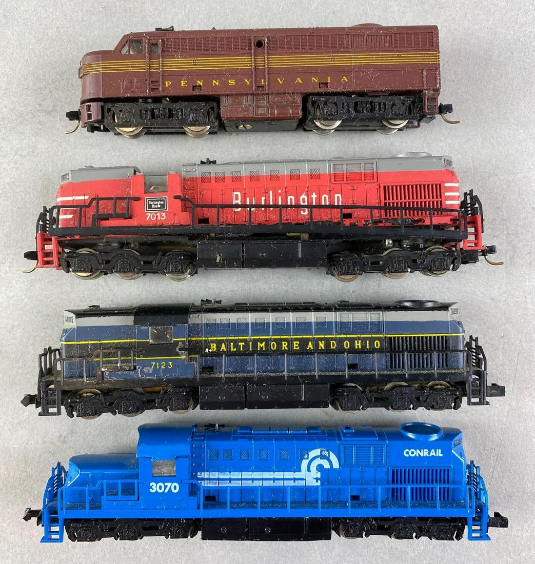 Group of 4 N Gauge Locomotives (1 of 4)