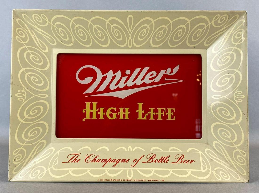 Vintage Miller High Life Light Up Metal Sign (0614) on Mar 13, 2022