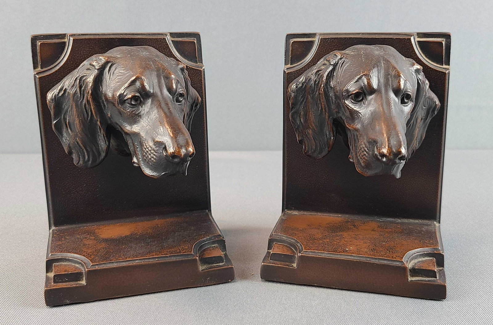 Nuart Cast Metal Bronze Finish Dog Bookends (1 of 8)